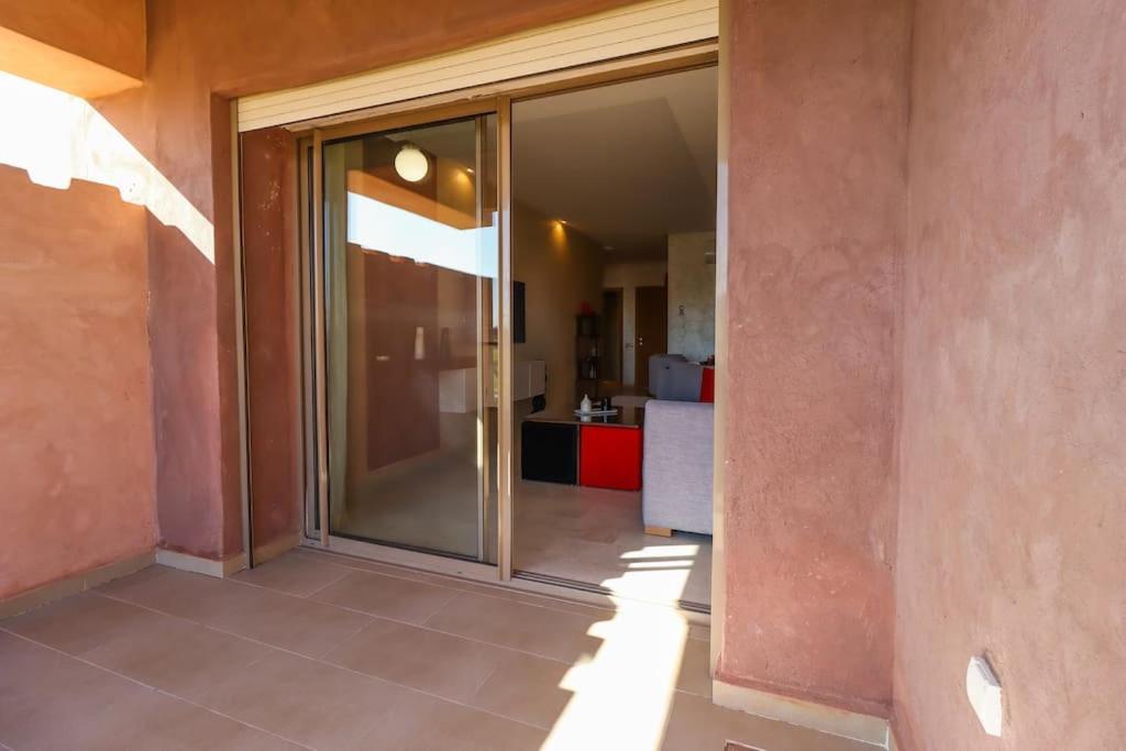 Cosy Appartemt Vue Sur Golf Et Montagne Marrakesh Exterior foto